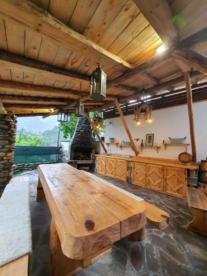 Готель Къща Дьовлень/House Dyovlen Девін Екстер'єр фото