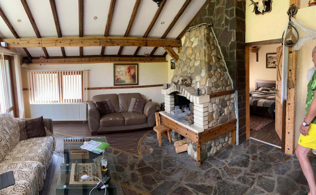 Готель Къща Дьовлень/House Dyovlen Девін Екстер'єр фото