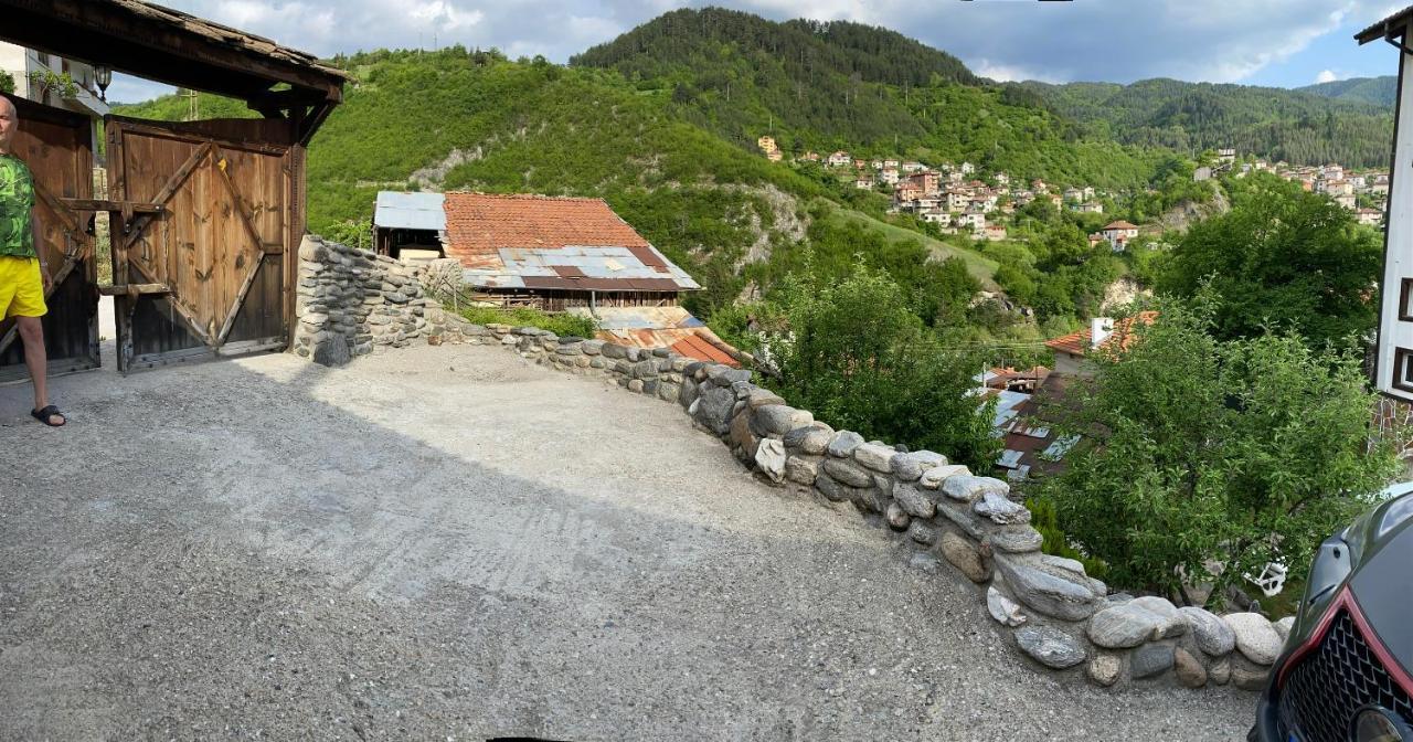 Готель Къща Дьовлень/House Dyovlen Девін Екстер'єр фото